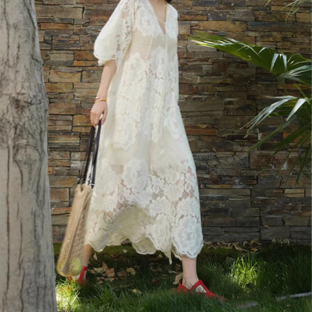 Twotwinstyle sólido emendado bordado vestidos elegantes para mulheres com decote em v meia mangas pura retalhos rendas sexy vestido feminino novo