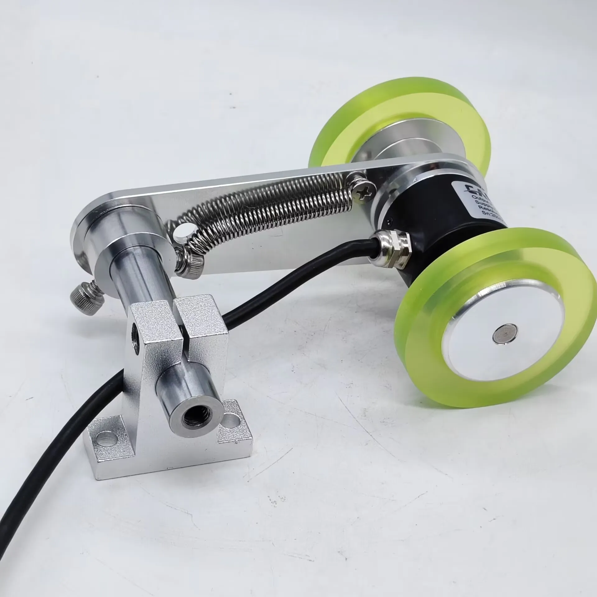 

CALT GHW38T-8G200BMP526-200/250/300mm Dual Wheel Incremental Encoder 200/500/600 Line Driver 5V
