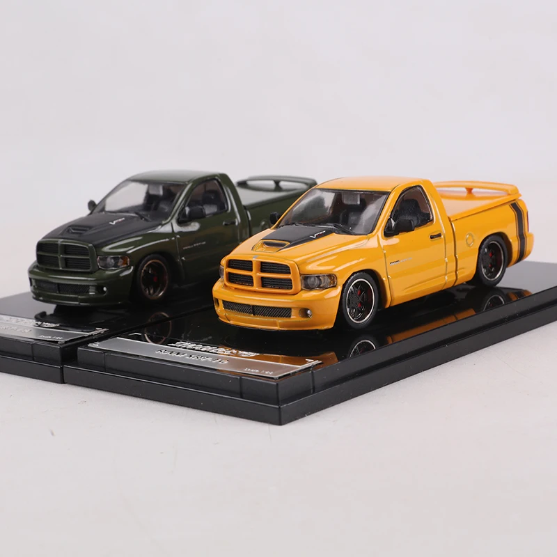 SHOOM 1:64 Dodge RAM SRT-10 Pickup truck Simulation die-cast alloy car model toy