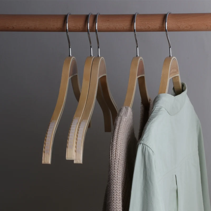 

Hanger solid wood adult non-slip and seamless modern simple household multi-function suitablefor clothing store wardrobe storage