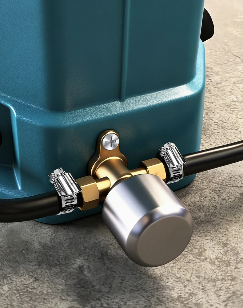 Sprayer Pressure Cylinder Removable High Pressure Electric Sprayer Air Tank Agricultural Sprayer Plunger Pump Attachment