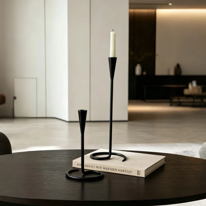 European high-end metal candle holder, living room model room, tea room entrance, desktop candle holder, home soft decoration