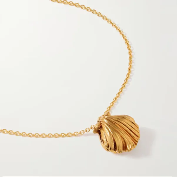 Europe Fashion Designer Brand Brass Plated Gold Shell Pendant Necklace Woman Luxury Popular Jewelry Accessories