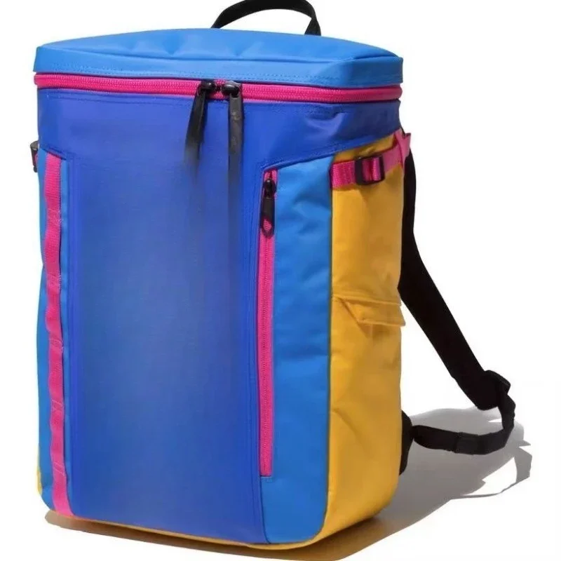 

Hiking bag is easy to use, practical and durable, good quality
