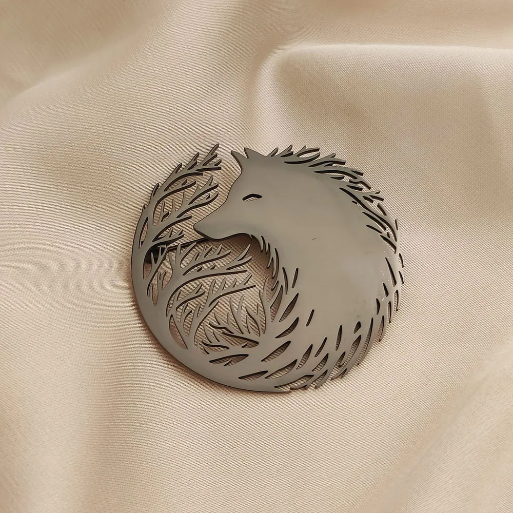 Creative Tree-Pattern Wolf Brooch Luxury Suit Lapel Pin Men's and Women's Coat Badge Wedding Party Gift Waterproof Jewelry view 4