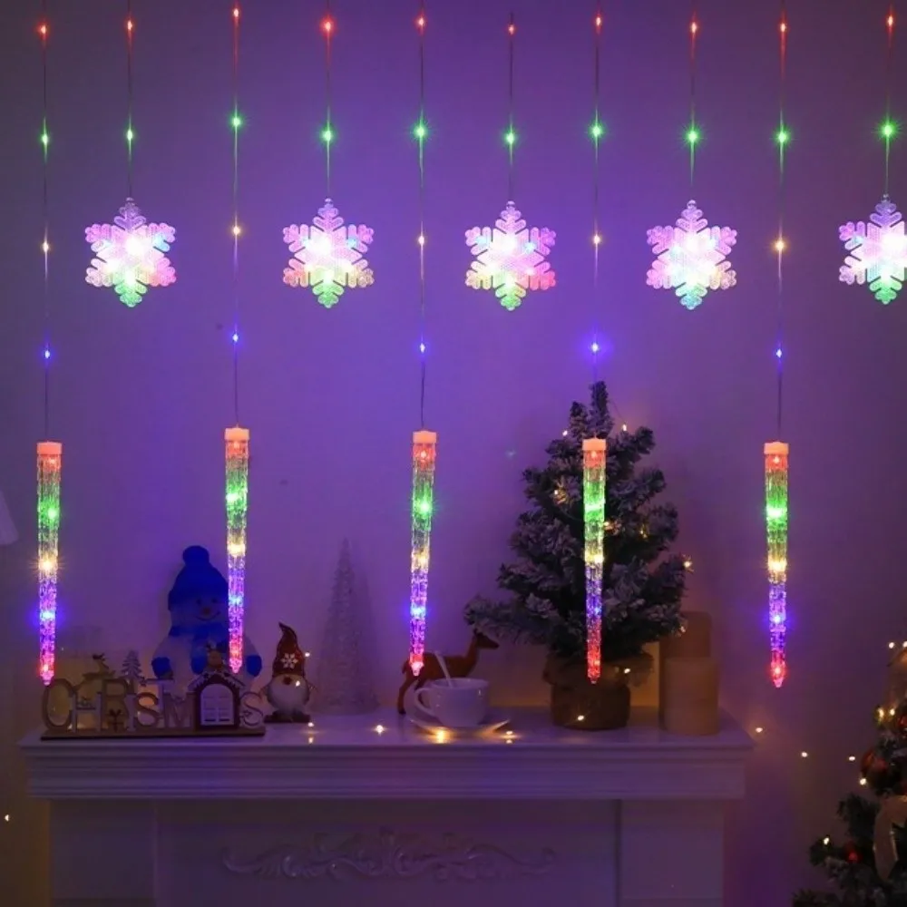 Icicle and Snowflake Shapes Christmas LED Curtain Lights Romantic Durable Wiring Xmas String Lights Remote Control 8 Modes