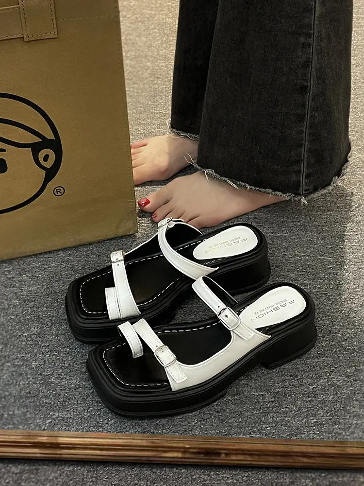 Buty damskie kapcie łupkowe damskie luksusowe zjeżdżalnie plażowe japonki gumowe platformy medycznej 2024 Sabot Soft Hawaiian Summer