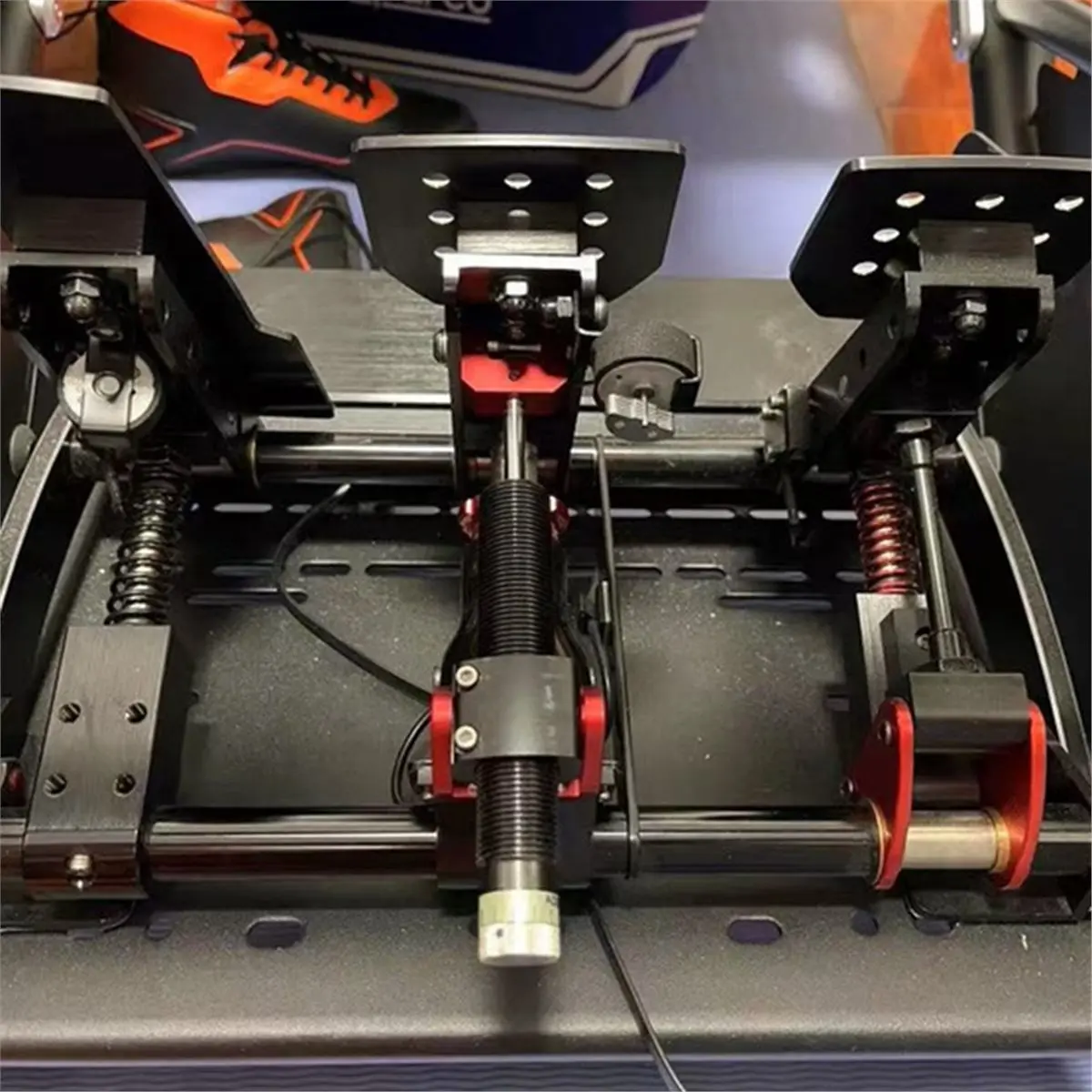 

I33T Racing Simulation V3 Hydraulic Rod Pedal Buffer Adjustable Hydraulic Pedal Damper