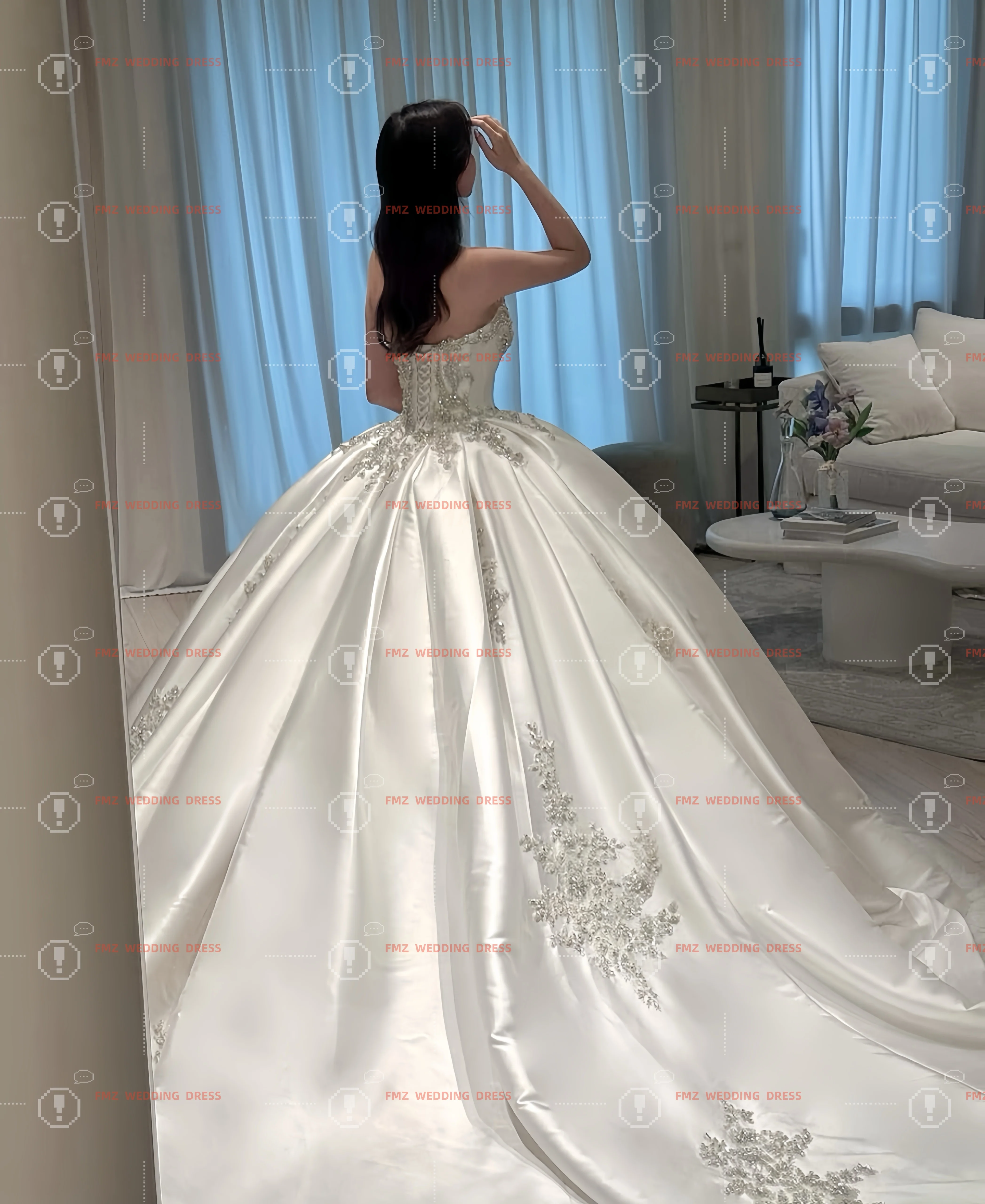 فستان زفاف مخصص بدون حمالات بدون أكمام من الساتان مطرز بالخرز فيستدوس دي نوفيا أماندا نوفيا أماندا نوفيا رسمي #2