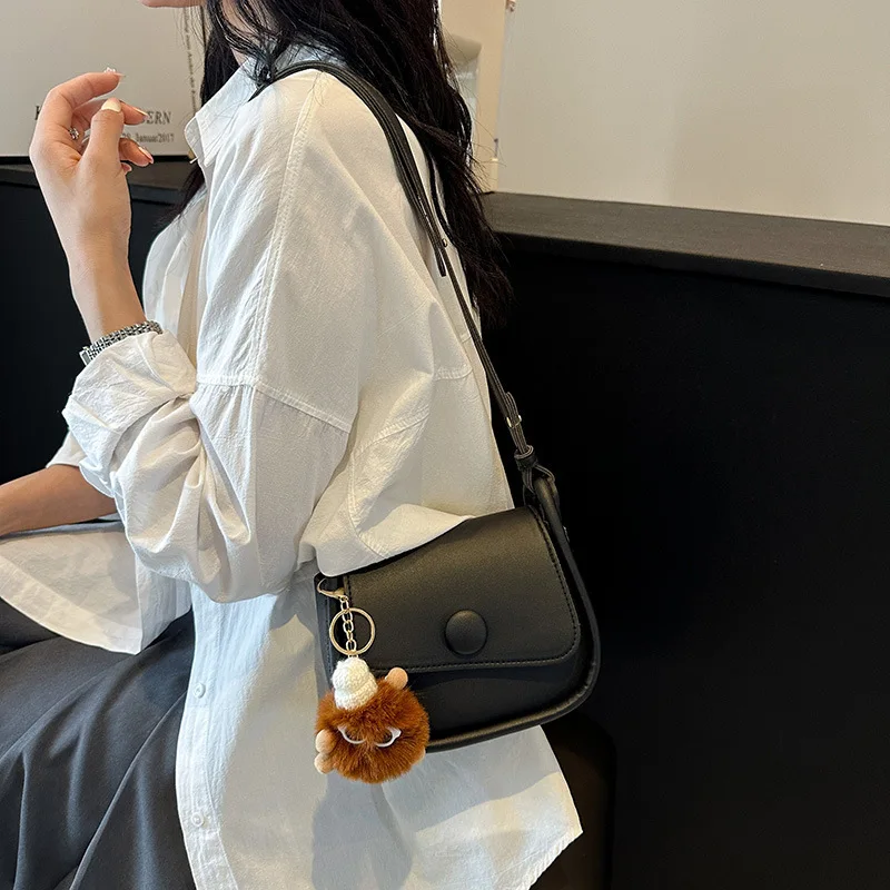 2024 Women's Color Blocked New Fashionable Single Shoulder Bag, Simple And Exquisite Small Square Bag With Elegant Women's Style