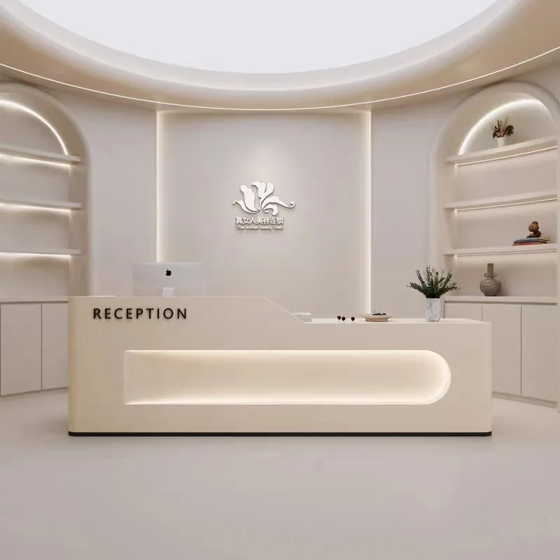 Medical beauty salon, cream clothing store, painted front desk, dental clinic, dance studio, cash register in bar