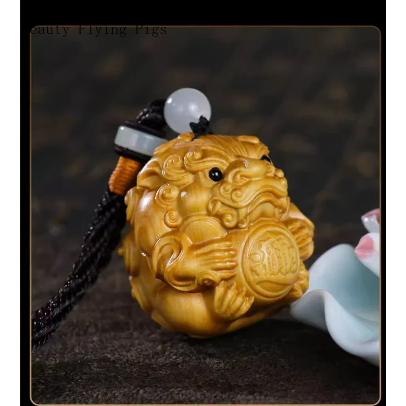 1PCS boxwood lucky Pixiu handle piece dribbling solid wood carving handle piece desktop ornament car pendant