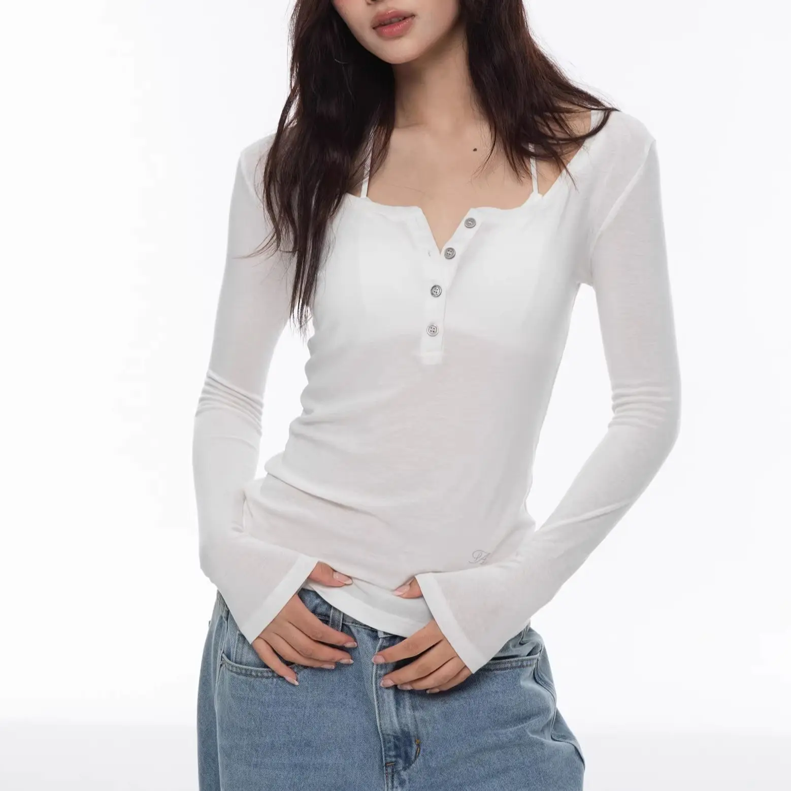 

Thread Button Long-Sleeved Base Layer Top Slim Fit Women's Autumn Soft Stretch Wear-Resistant