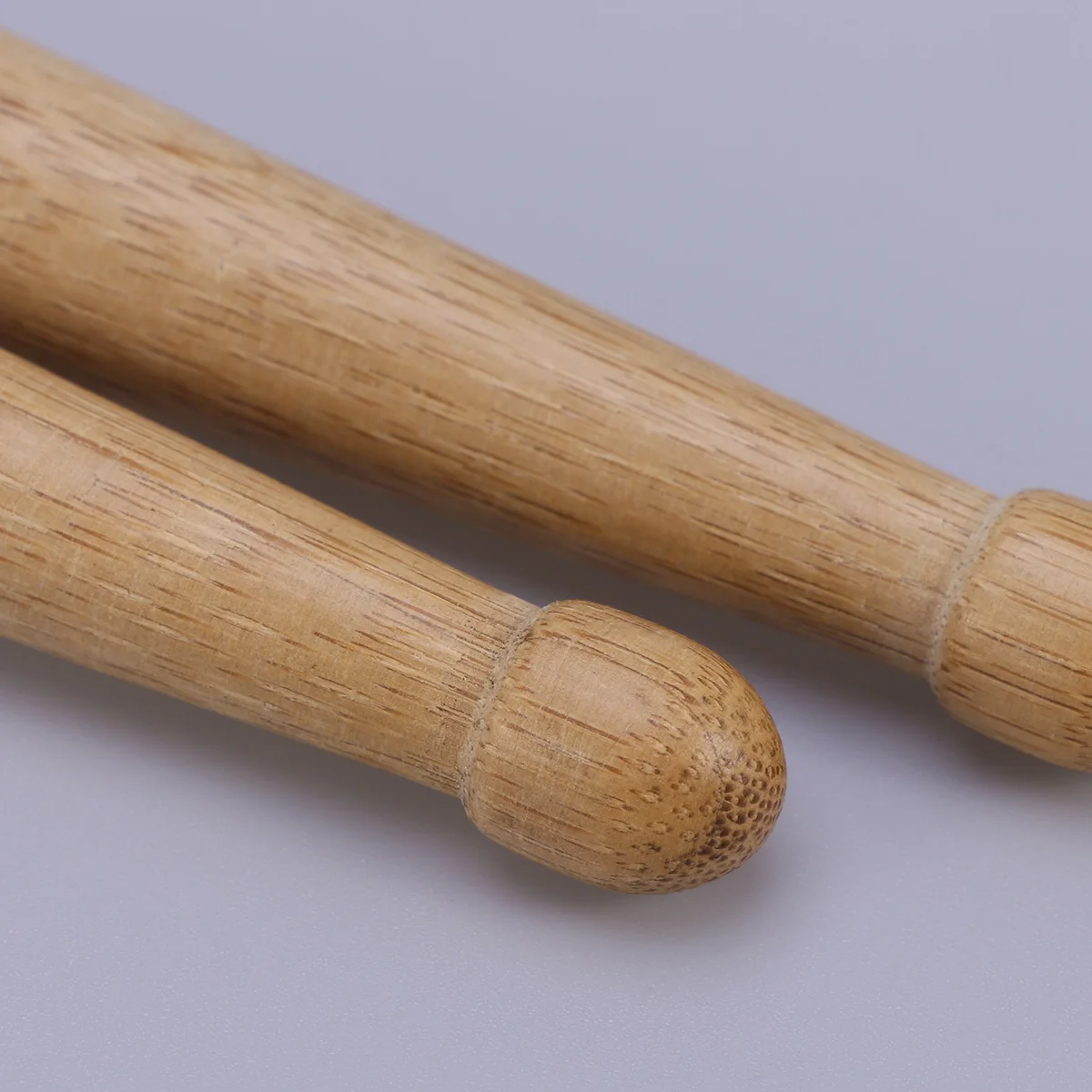 

2Pcs Bamboo Drumsticks High Strength Anti-Slip Drum Sticks for Practice Band Drummers Percussion Musical Parts