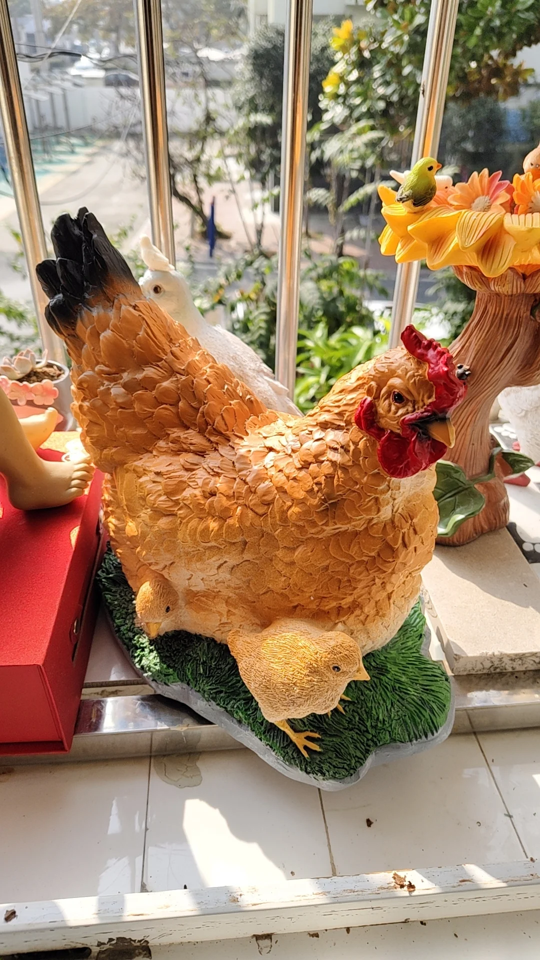 Simulation hen incubating chicken model resin decoration imitation animal craft home courtyard farm ornament gift y253