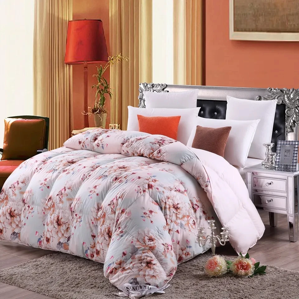 

Luxury Soft and Warm All Season 90% Filling White Duck Down 220x240cm Printed Duck Down Quilt