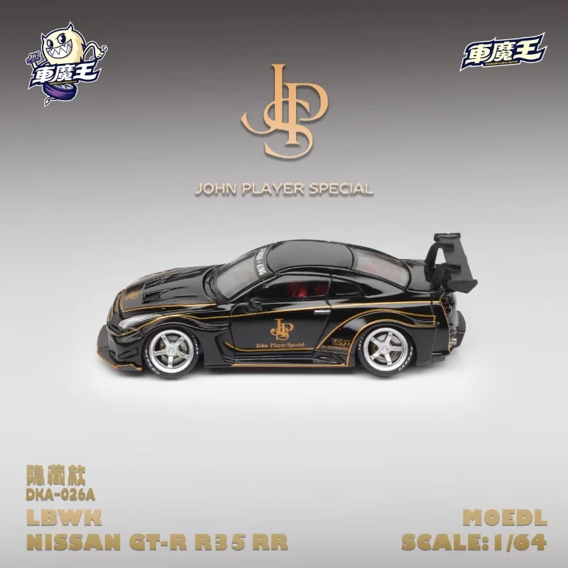 Car Demon King 1:64 GTR35 RR Black Gold JPS painted open cover