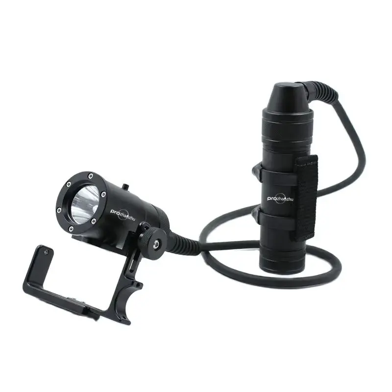 

Professional Diving Light 4000 Lumen IP68 Waterproof 150M Sidemount Diving Lamp With Goodman Handle