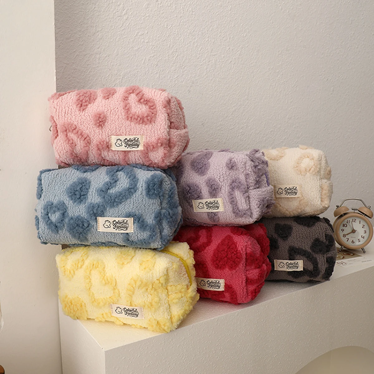 Cute Plush Heart-Shaped Pencil Case, Valentine's Day Gift for Her, Office Study Stationery Organizer, Portable Clutch Bag