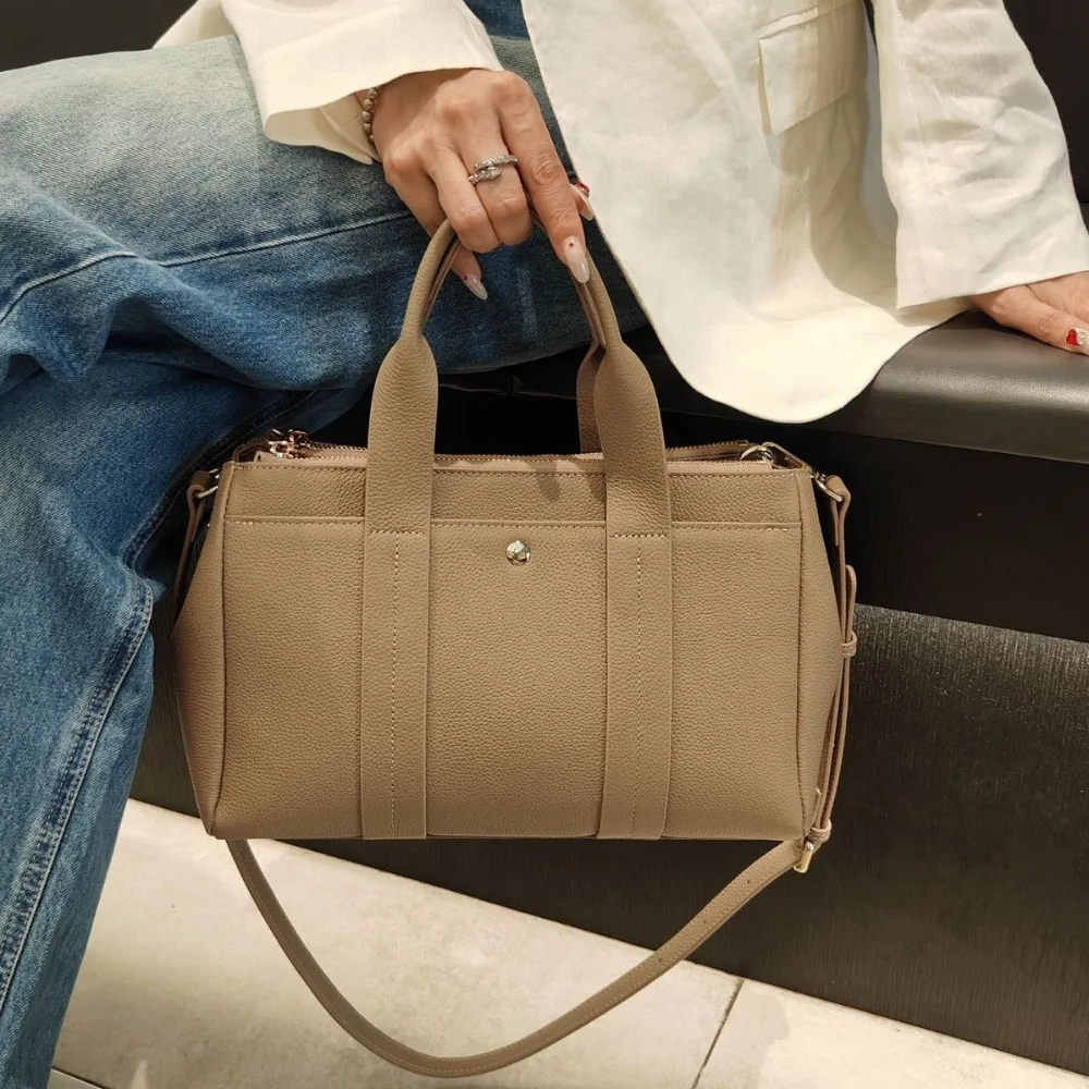 

Новая портативная женская сумка-тоут 2026 года: премиум-класс, большая вместимость, многофункциональная, для отдыха и работы, однотонная, свободная, повседневная, модная