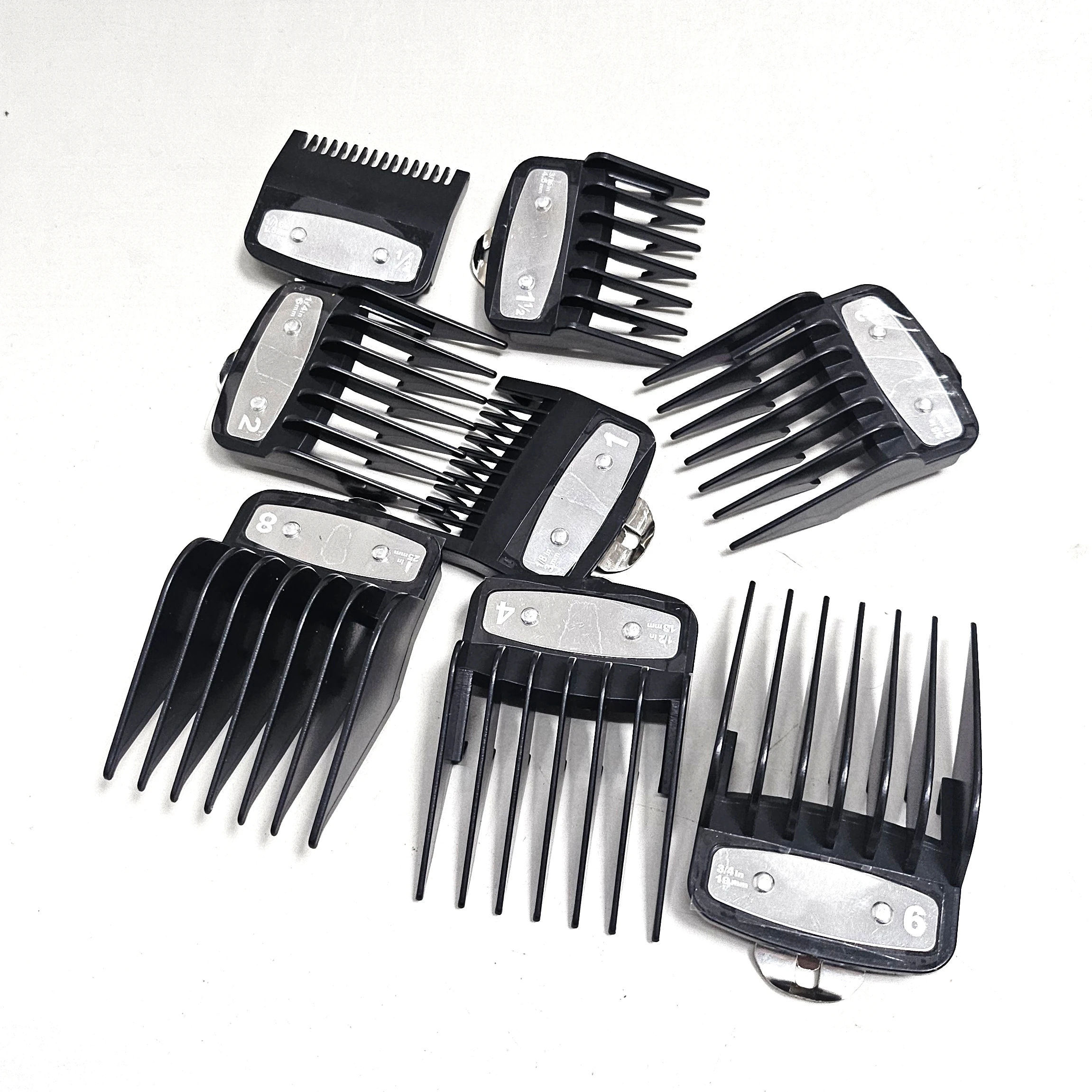 Pentes de Metal para Máquinas Wahl Professional Compatíveis com Magic Clip, Senior, Legend, Super Taper - Preto