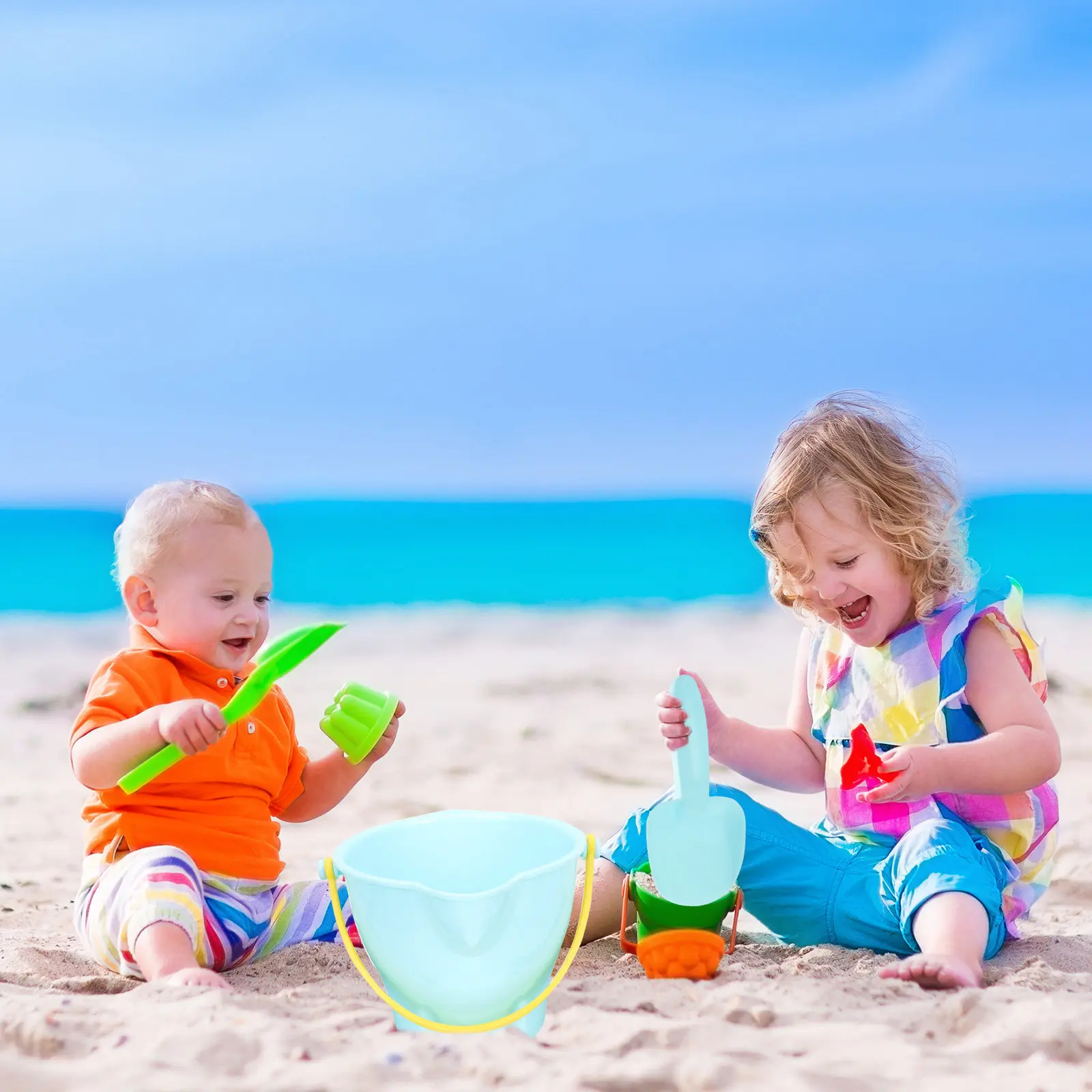 

8Pcs Beach Sand Set Kids Sand Bucket Mold Watering Can Outdoor Sandbox Play for Toddlers Beach Toys Sandbox Toys
