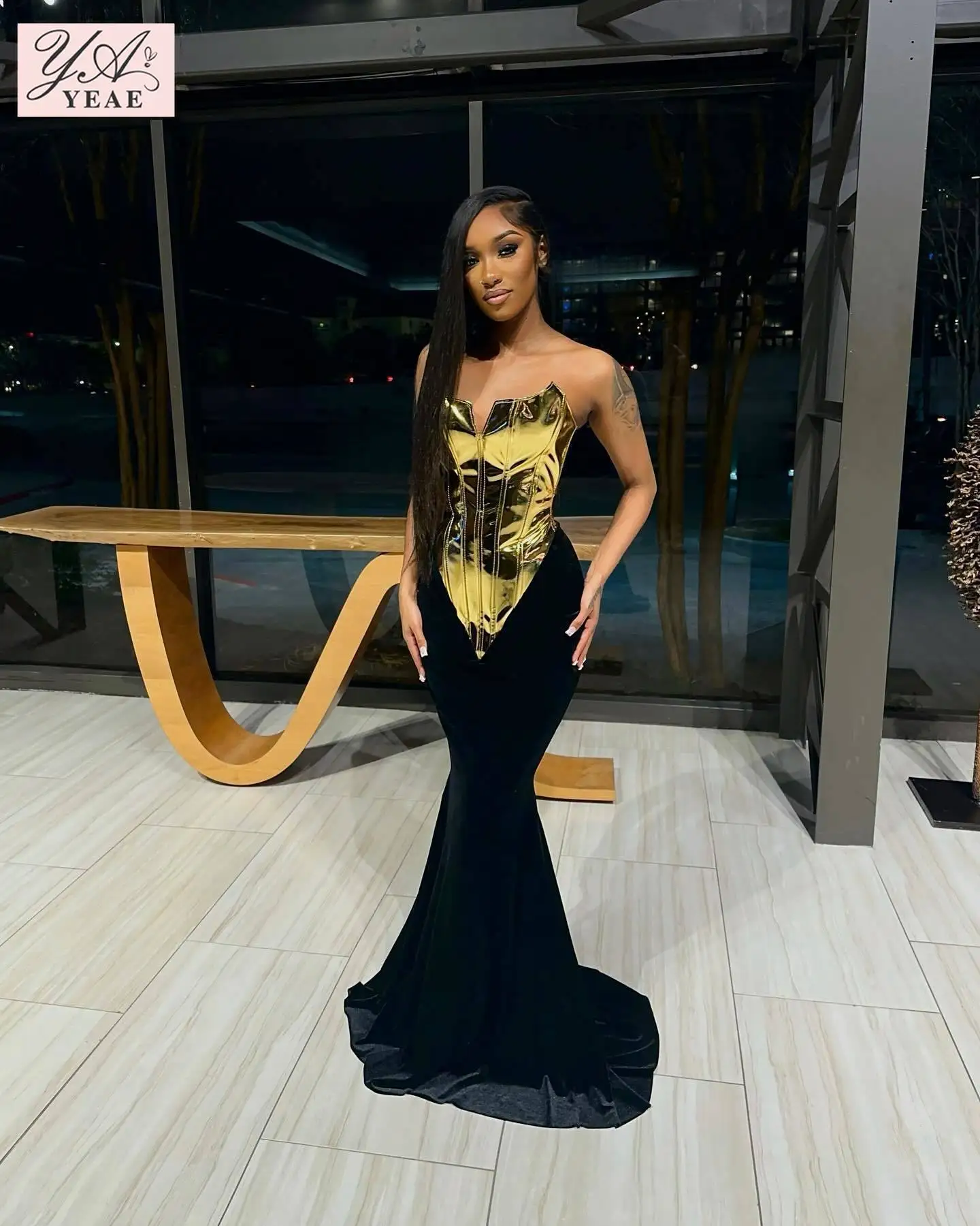 

2025 Gold Strapless Two-Piece Set, Women's Y2K Party Dress with High Slit Skirt