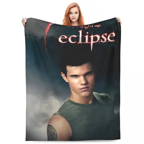 Manta de felpa de lana de Coral The Twilight Saga, manta de tiro suave portátil para sofá, Alfombra de oficina, pieza, primavera, otoño, James, negro