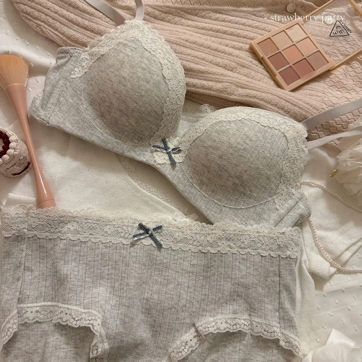 Thumbnail 4 - #47 Push-Up Lace Bras Ranking List in 2026