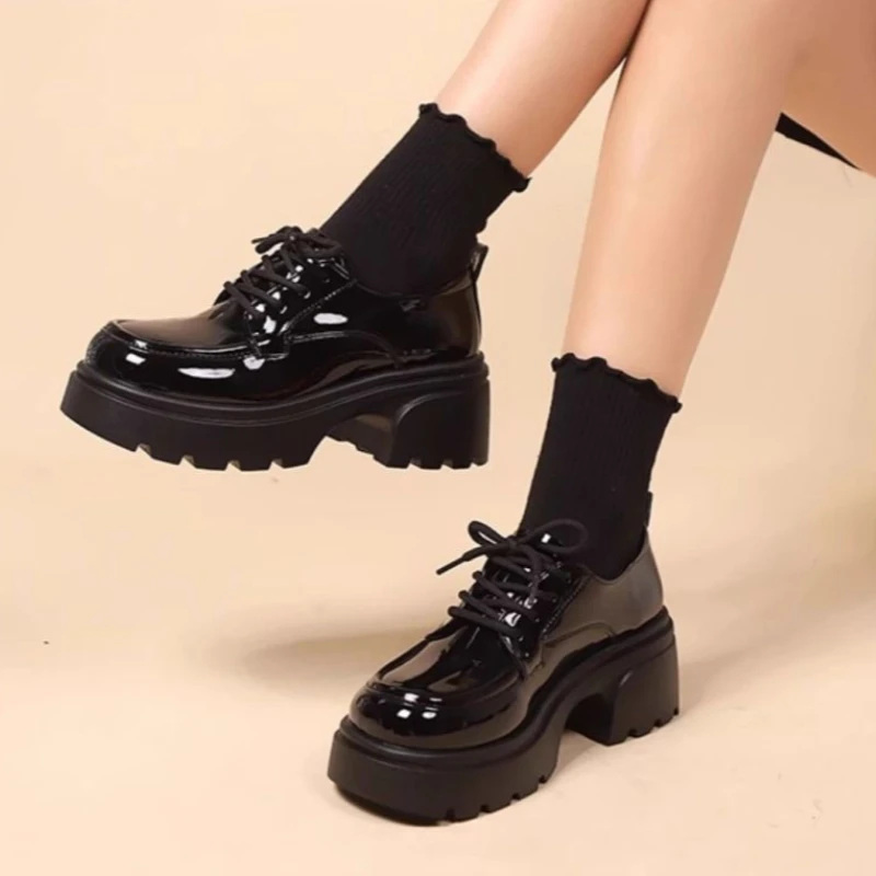 

British Inspired Women's Black Loafers Chunky Sole Design 2026 Latest Trend Soft Genuine Leather Comfortable Versatile Shoes
