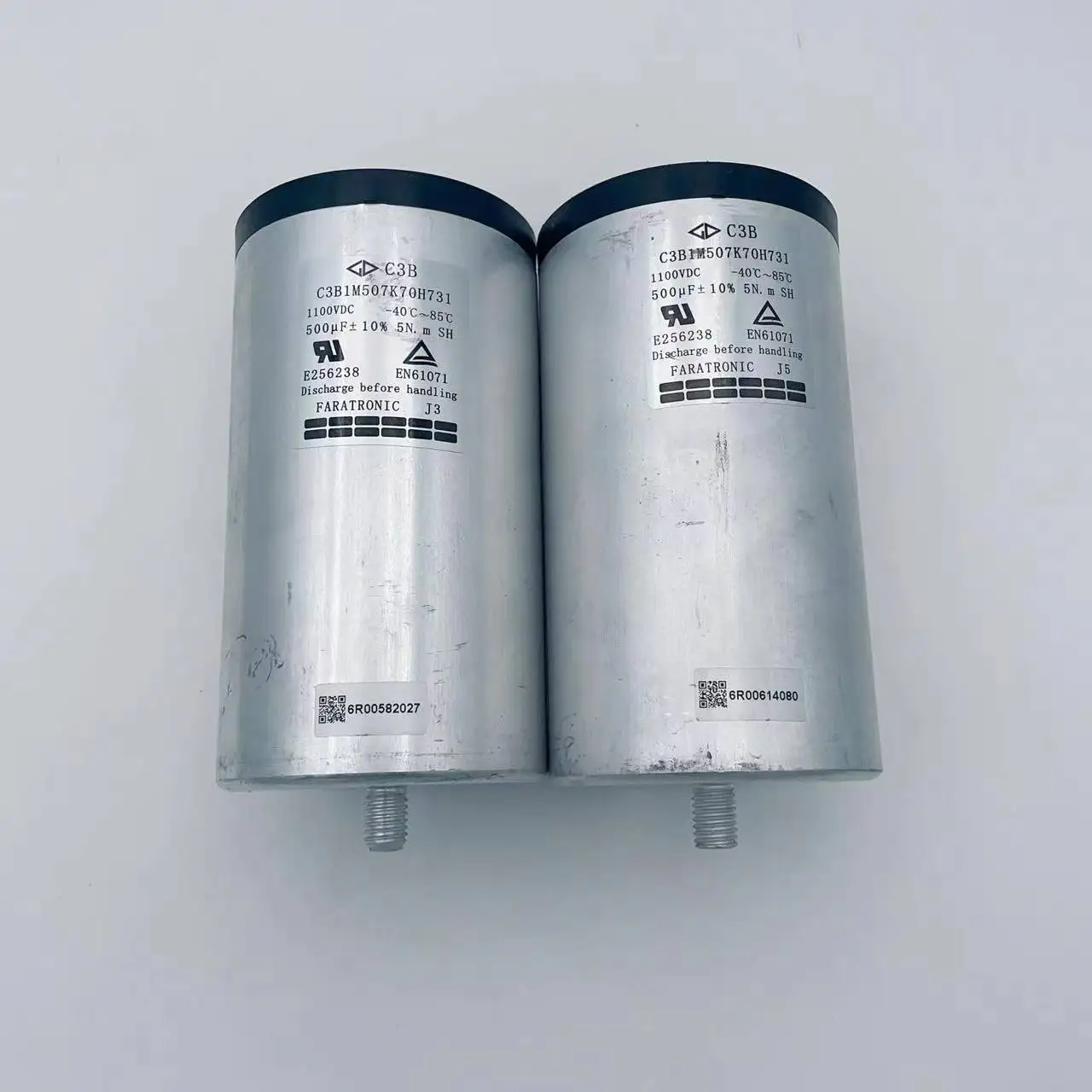 

Xiamen Farah Film Capacitor 500VAC 100uF 76 * 203 original box found, high-quality supply