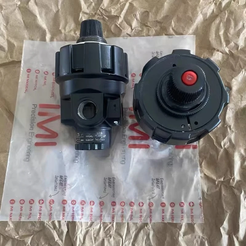NORGREN R24-300-RNLG Pressure Regulating Valve
