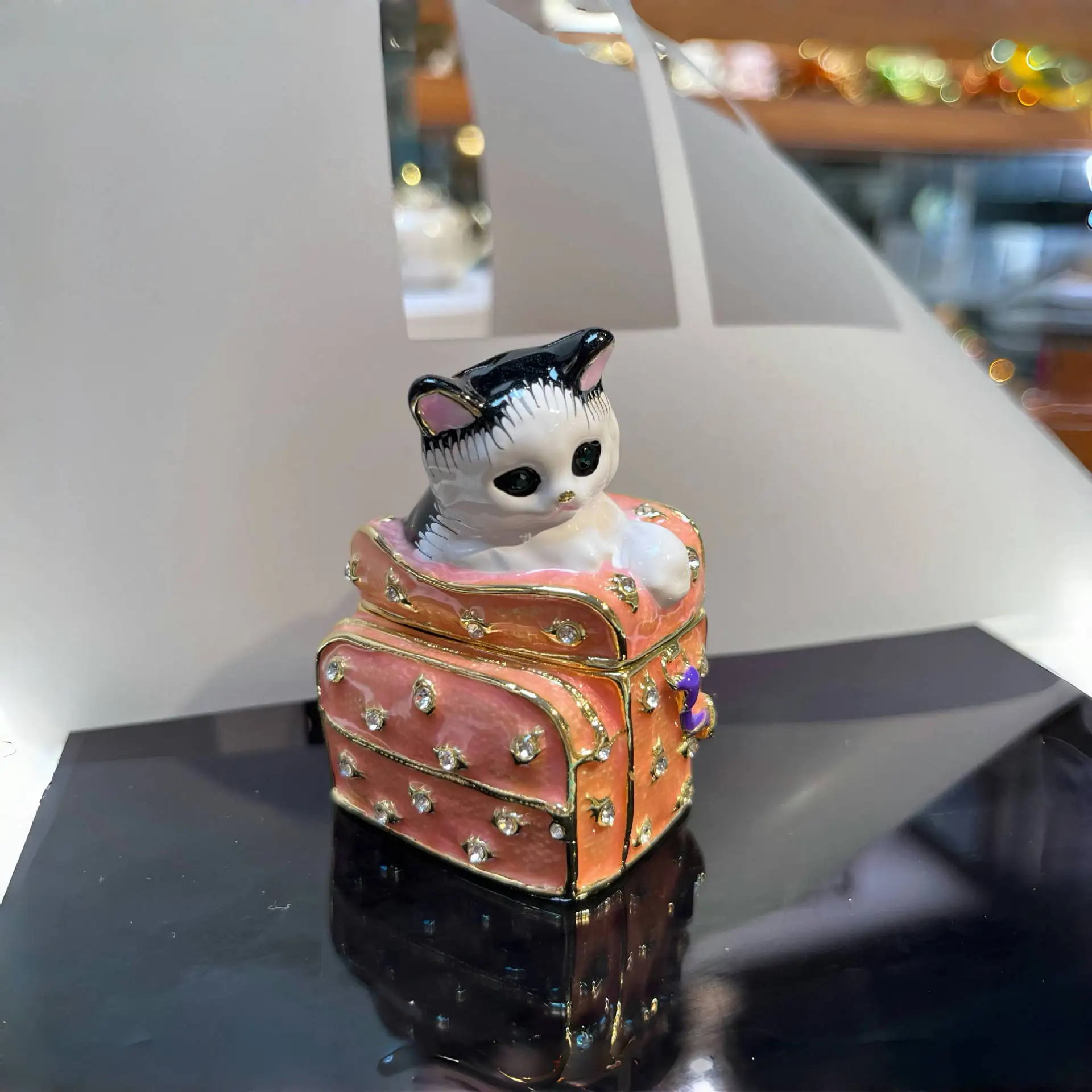 Simple cartoon small ornament backpack kitten enamel jewelry box home decoration desktop storage box handmade small ornament