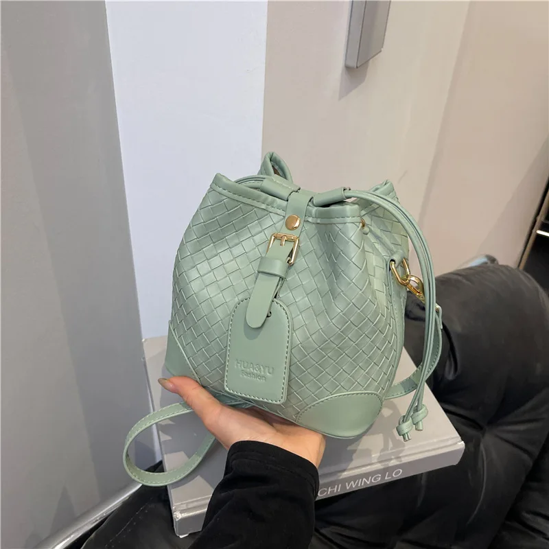 

2025 Retro Bucket Bag - Fashionable Women's Shoulder Bag, Casual Crossbody Tote with Adjustable Strap, Minimalist Boho Handbag