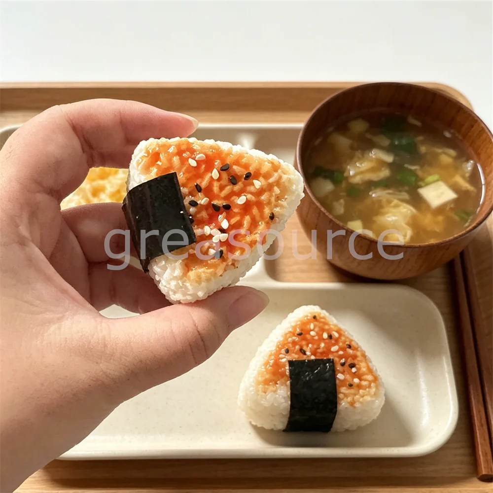 Modelo de Onigiri Teriyaki de PU de 5 cm con rebote lento, simulación de nori, para decoración de bolas de arroz triangulares, envoltura de algas y adornos de sésamo para festivales