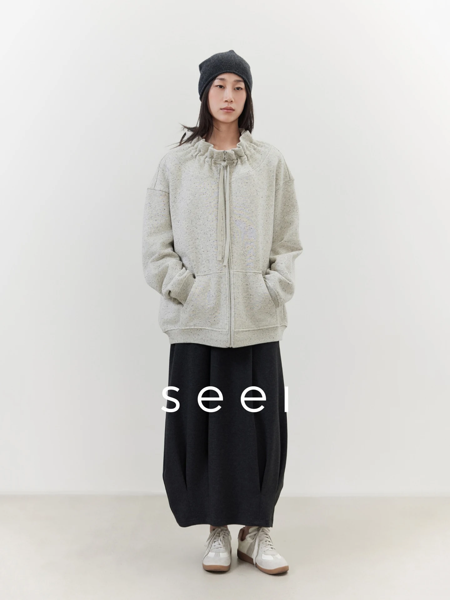 

Новая женская толстовка из шерстяного хлопкового бленда Spring New Seei26 с многофункциональным плиссированным воротником-стойкой, свободного кроя, с длинными рукавами