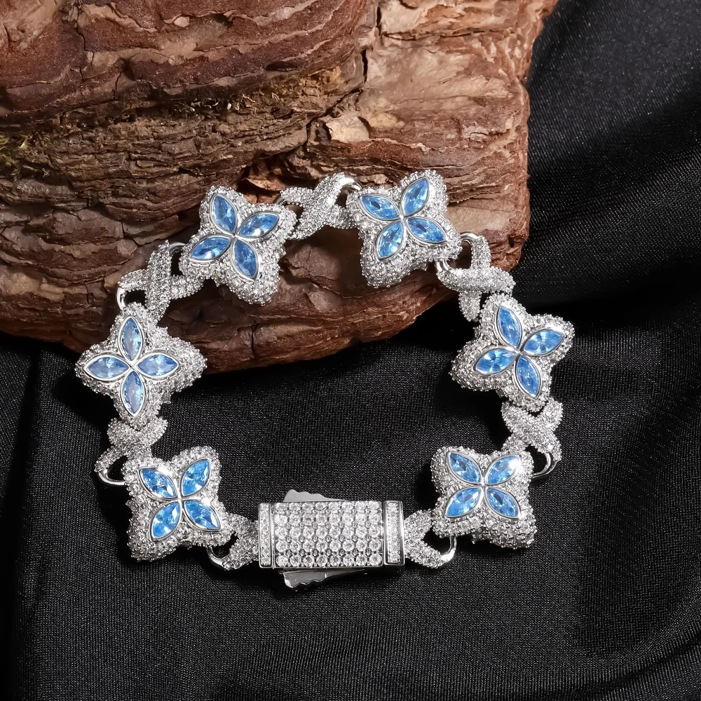 

Iced Out Four Leaf Clover Infinity Bracelet Fashion Bangle Wrist Chains Hiphop Exquisite Jewelry Gift For Men Women Anklet