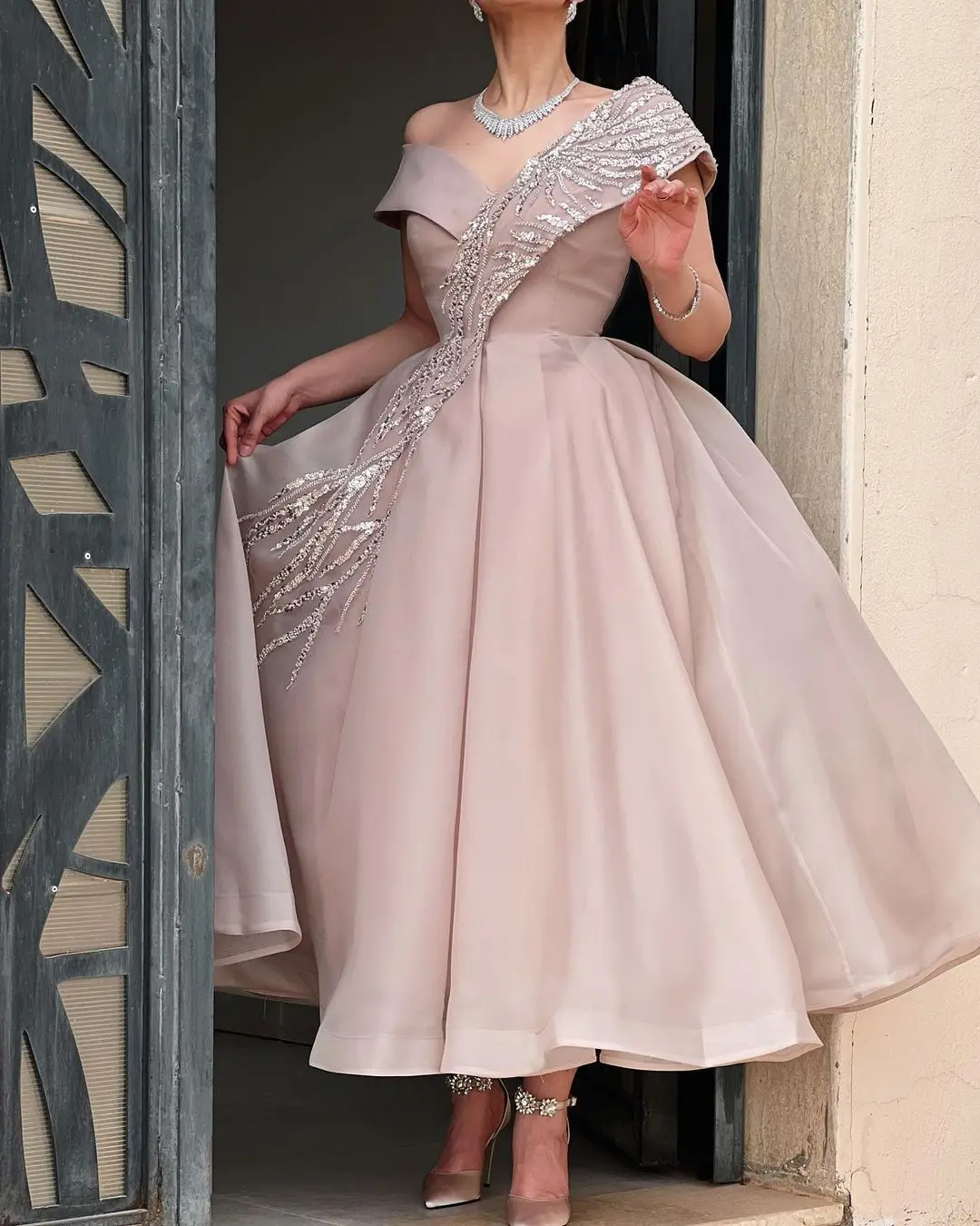 Blush V Neck Evening Dresses A Line Sexy Formal Party Dress Robes de soirée for Prom Women Dress Bridesmaid Gowns