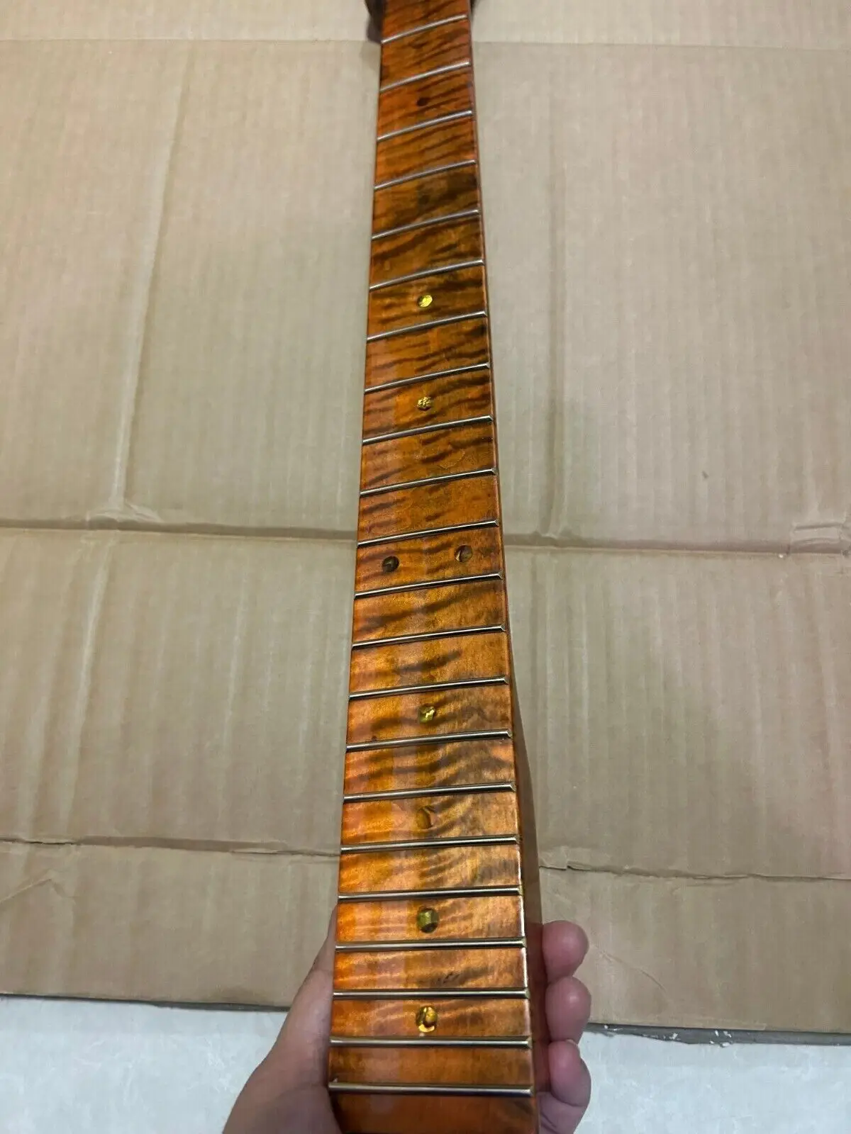 Low Price Tele Electric Guitar Neck, Tiger Flame Maple, 22 Frets Gloss