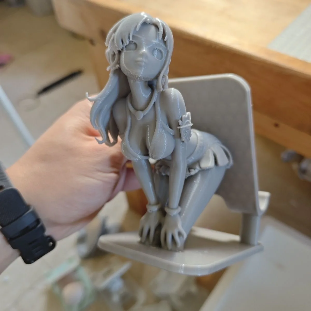 

3D-печатный креативный держатель для телефона, новая подставка для телефона, офисный подарок, сувенирная фигурка