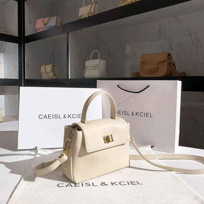 

Faionable oulder Bag for Women Summer 2025 CAEISL&KCIEL Crossbody Phone Bag Soft Synthetic Leather Lo Bule Closure