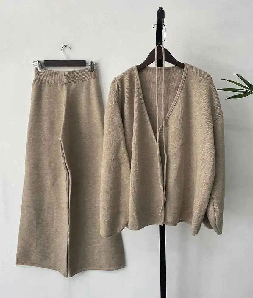[EWQ] Fashion V-neck Long Sleeve Lace Up Sweater And High Waist Trousers Casual Women Knit Set Clothing 2025 Autumn New 16O1719