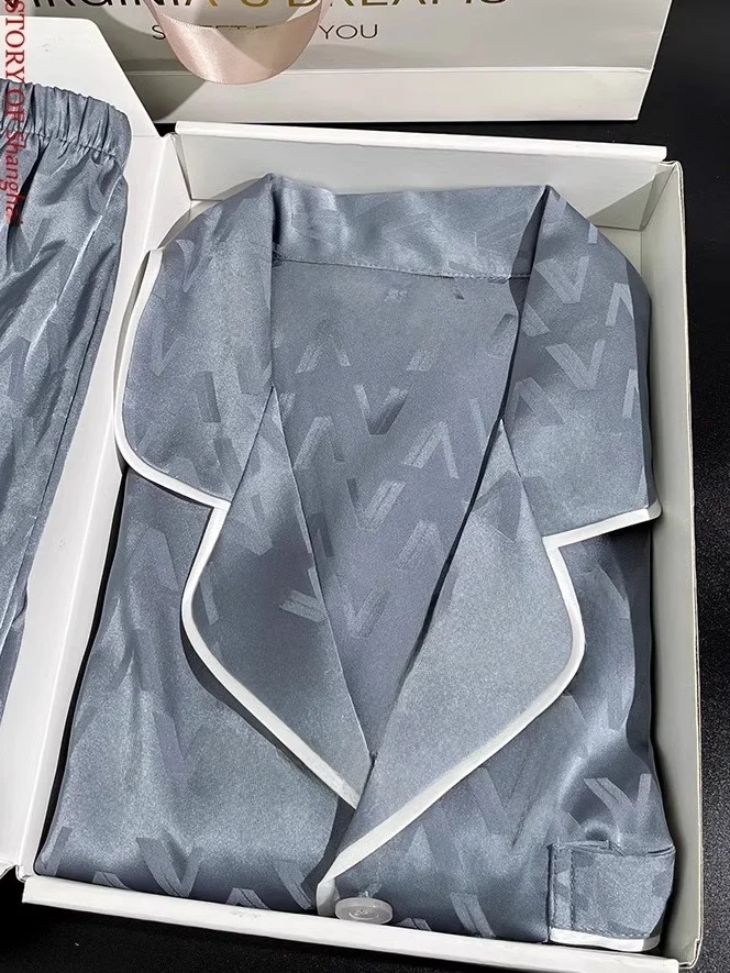 men's-summer-ice-silk-sleepwear-embroidered-home-clothes-outerwear-comfortable-breathable-large-size-leisure-suit-casual-scene