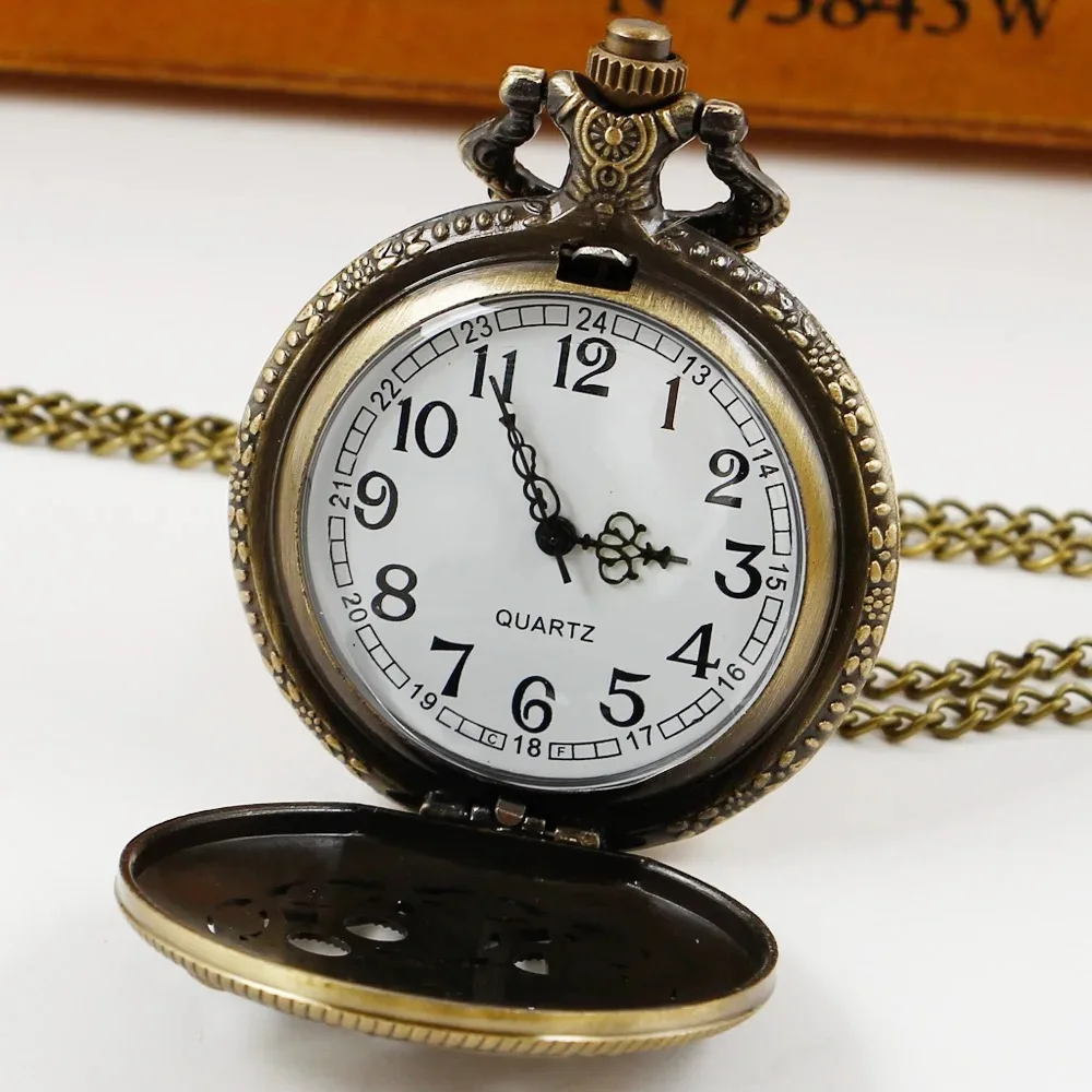 ساعة جيب كوارتز منحوتة على شكل فيل لطيف هدية عيد ميلاد عملية لألعاب الأطفال ساعة جيب رقمية للنساء والرجال