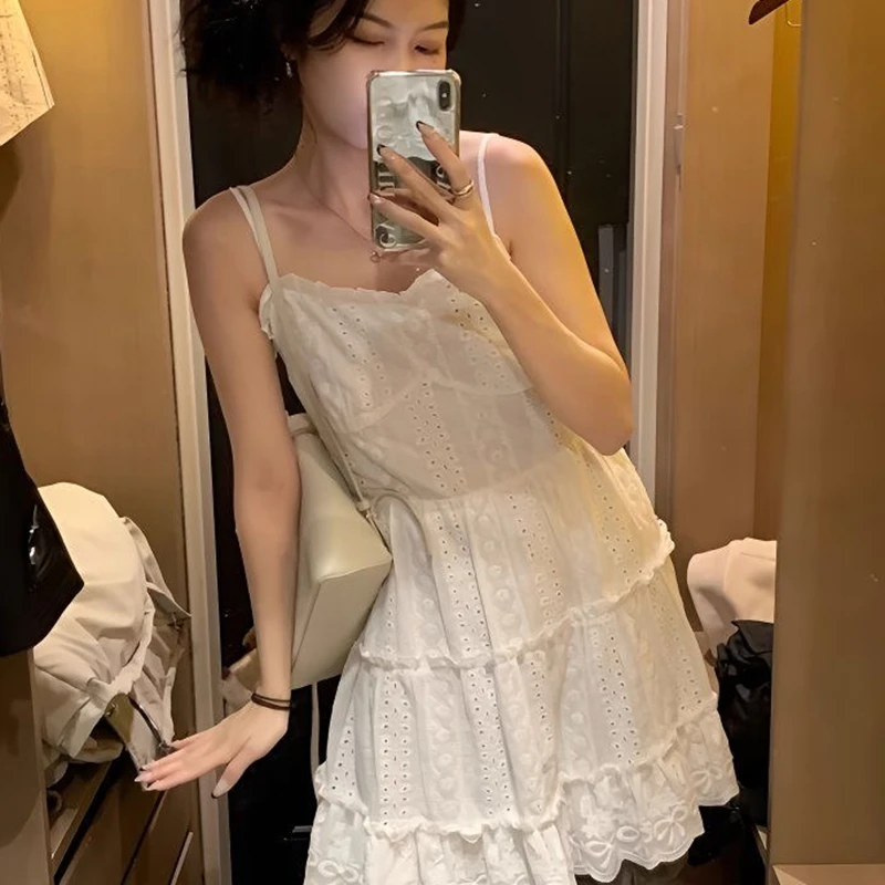 Coreano bonito sem mangas vestido de renda branca primavera verão de uma peça em camadas vestido deslizante plissado a linha curto mini vestido feminino