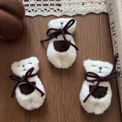 

High Quality Plush Adorable Bear Hair Clip Brooch Portable Lightweight DIY for Shoes Socks Bag Backpack Clothing Embellishment