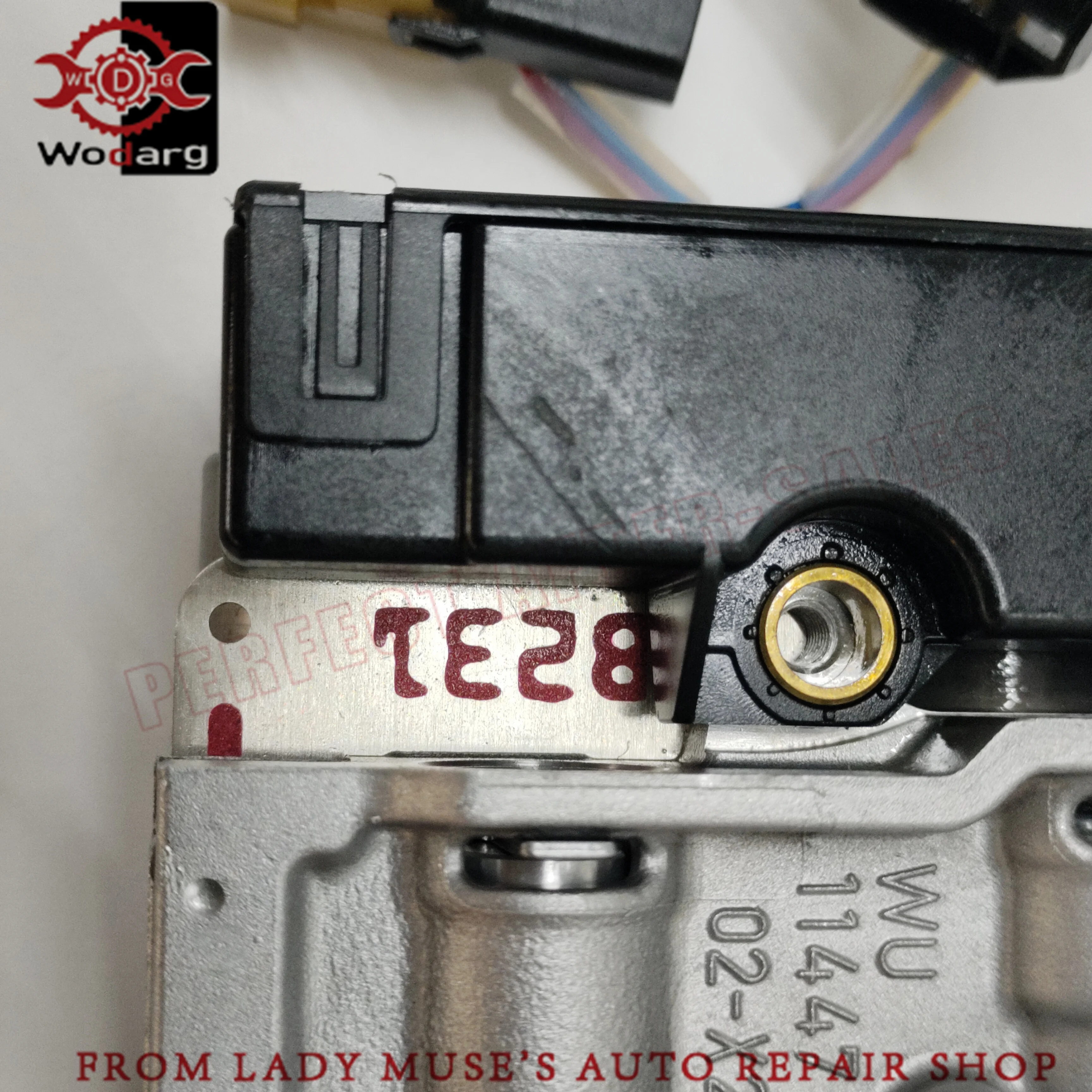 9HP50 Automatikgetriebe-Ventilkörper mit neuem Kabelbaum für Land Rover Discovery Sport Autozubehör