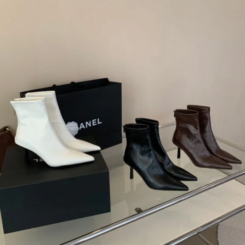 2024 Herbst und Winter spitze Zehen kurze Stiefel zurück Reiß verschluss Büro kleid Mode sexy elastische Kraft dünne Ferse Stiefeletten für Frauen