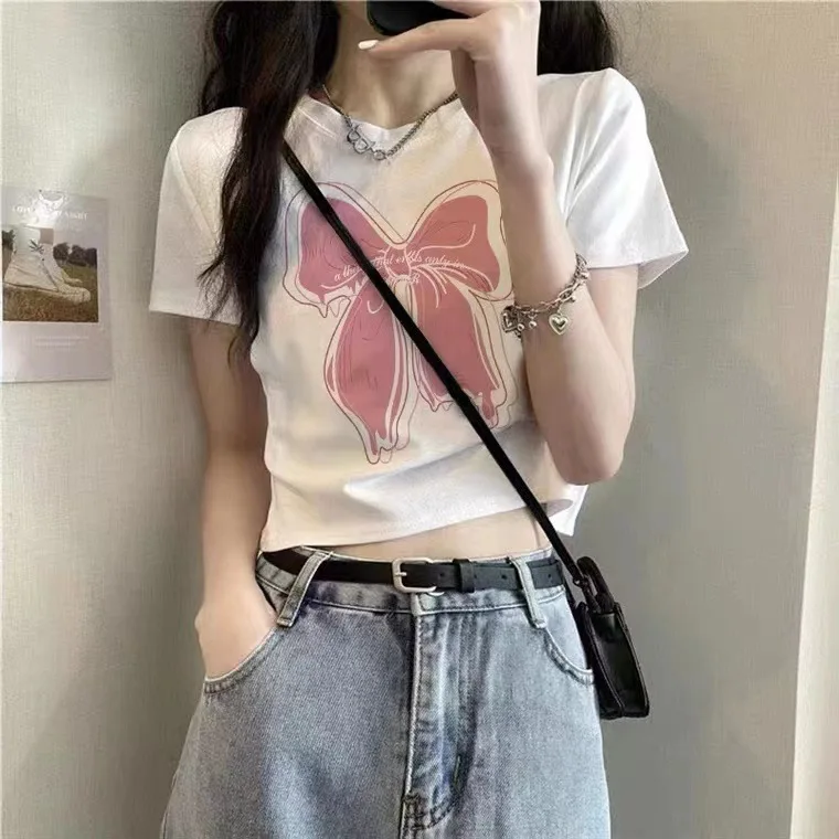 

Summer 2023 Sexy ort Print T-irt Women's Street Sle Blouse Top Thin Material round Ne ort Sve Straight Cut