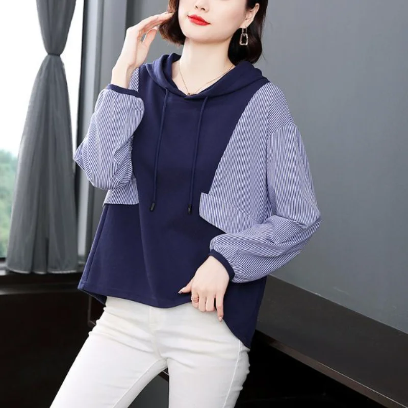 

Plus Size Womens Loose Hooded Sweatshirt Middle Age Mom Striped Patchwork Tummy Cover Top